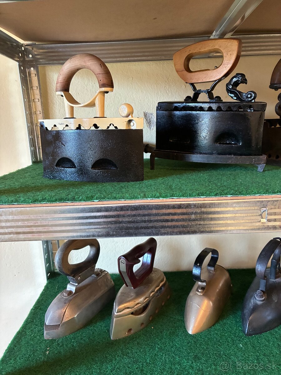 Starožitná žehlička- - 3