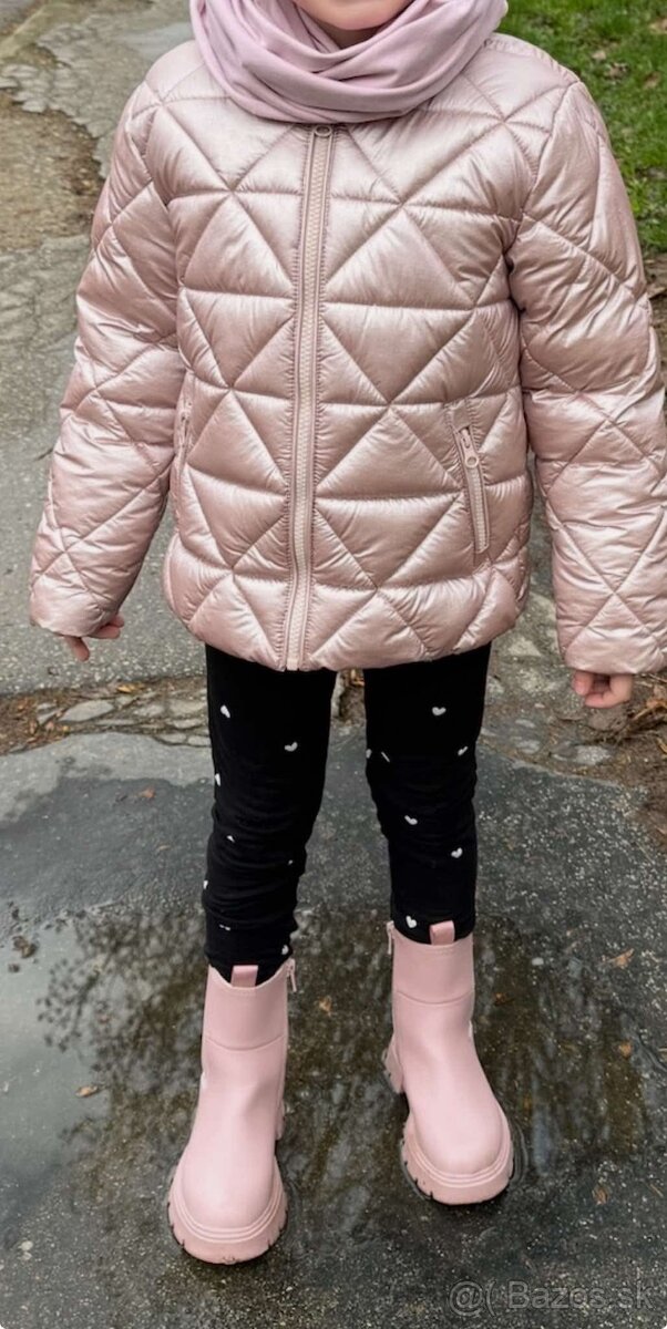 Prechodná bundička + čiapka - 3