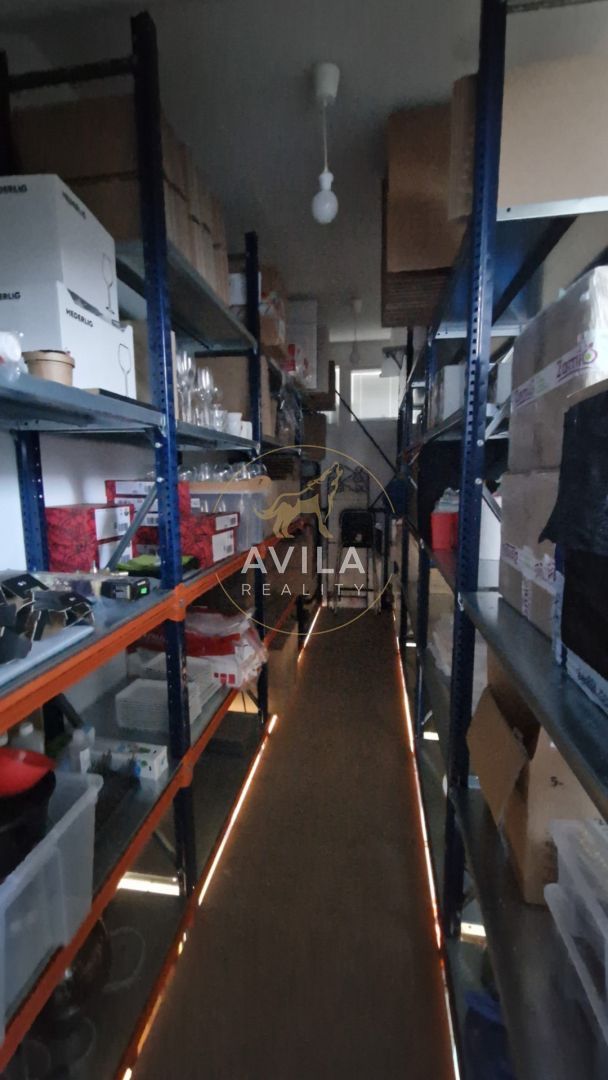 NA PREDAJ: administratívno-obchodný priestor s potenciálom n - 3