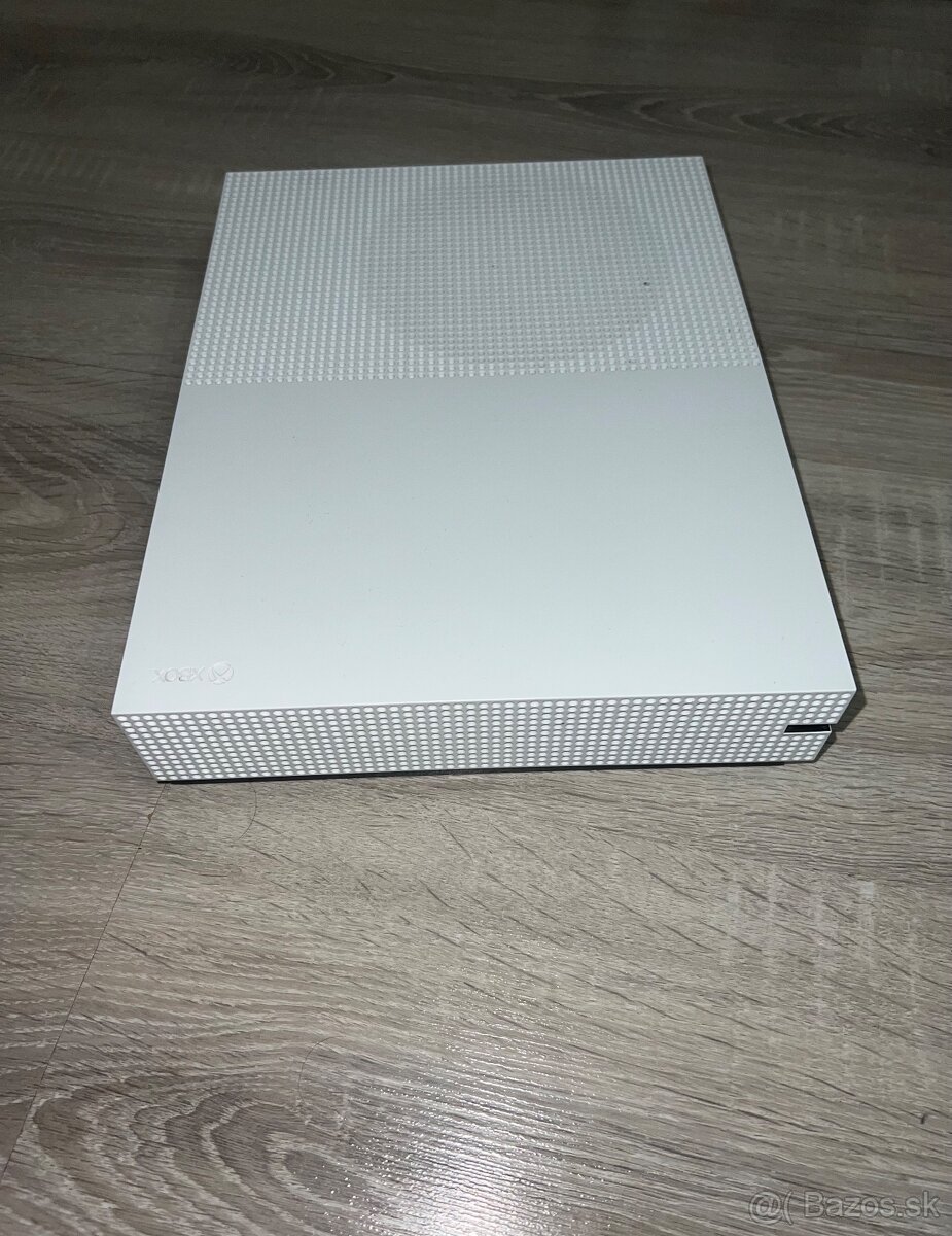 Xbox one s 1tb - 3