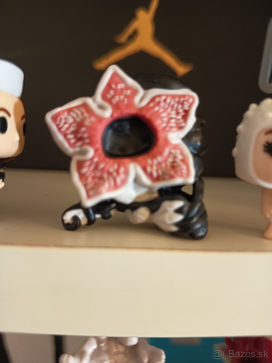 Figúrky stranger things z kinder joy - 3