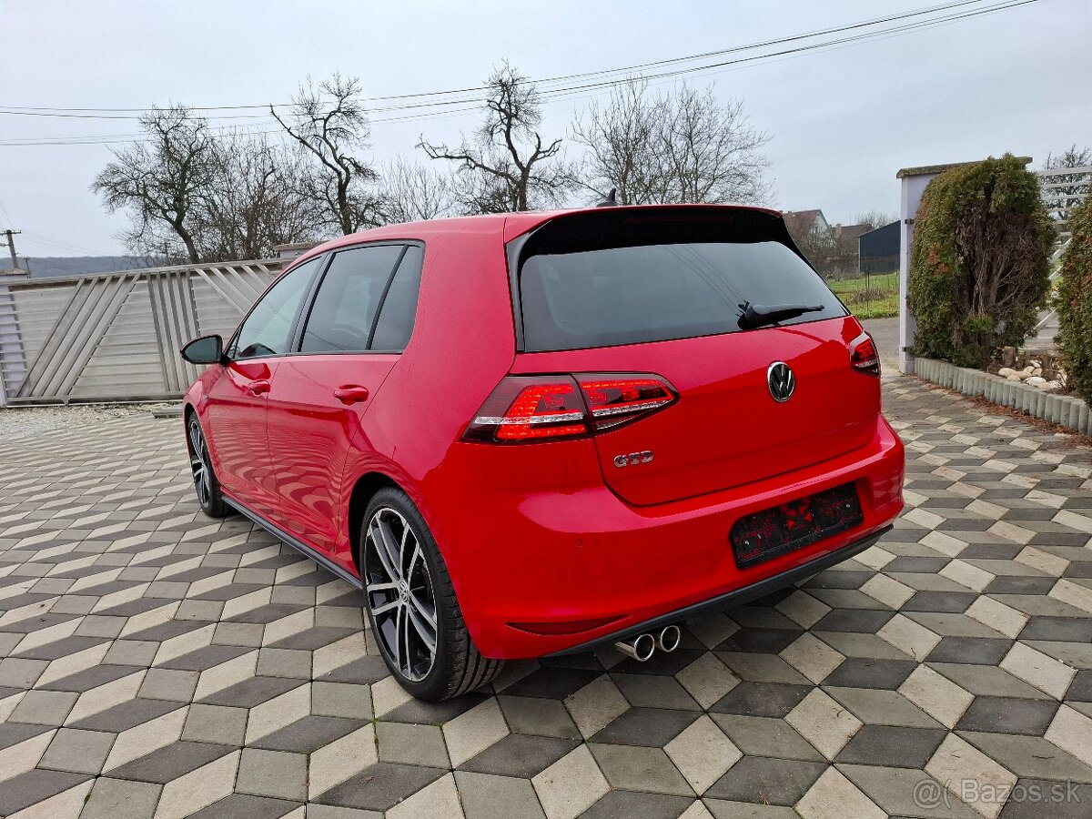 Volkswagen Golf 7 GTD 2.0 TDI 135kw - 3