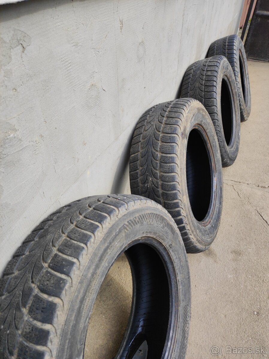 Predám Zimné Pneu 195/65 r15 - 3