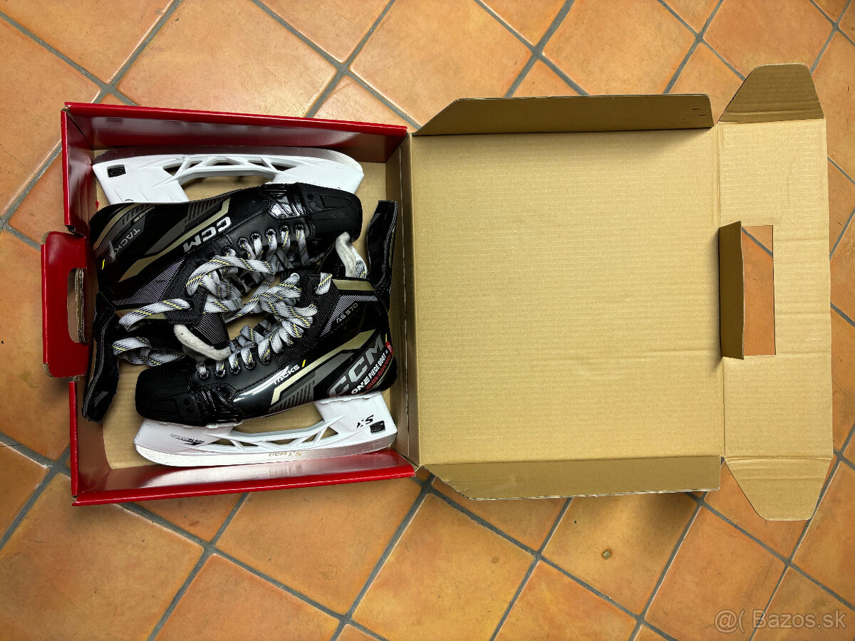 Hokejove korcule CCM Tacks c 45 (9.5) - 3