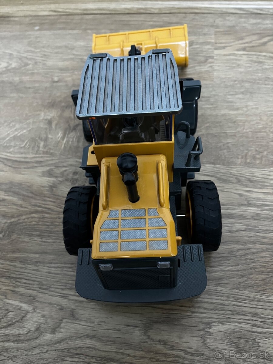 Bager na diaľkové ovládanie - 3