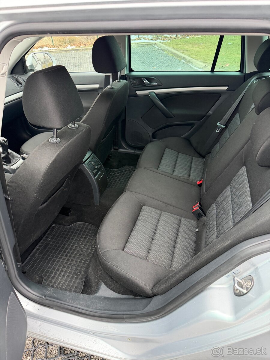 Škoda octavia 2 facelift combi - 3