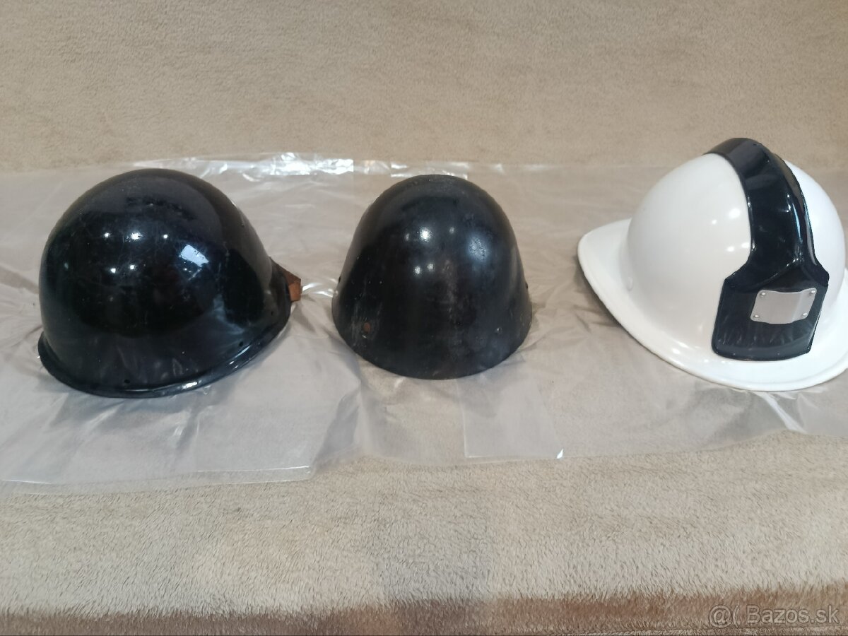 Helmy - 2 vojenské+1 hasičské (biele) - 3