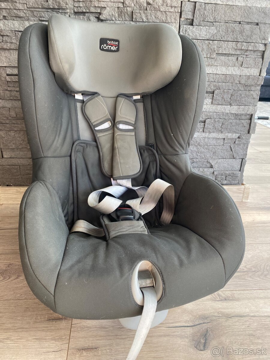 Predám autosedačku Britax Römer - 3