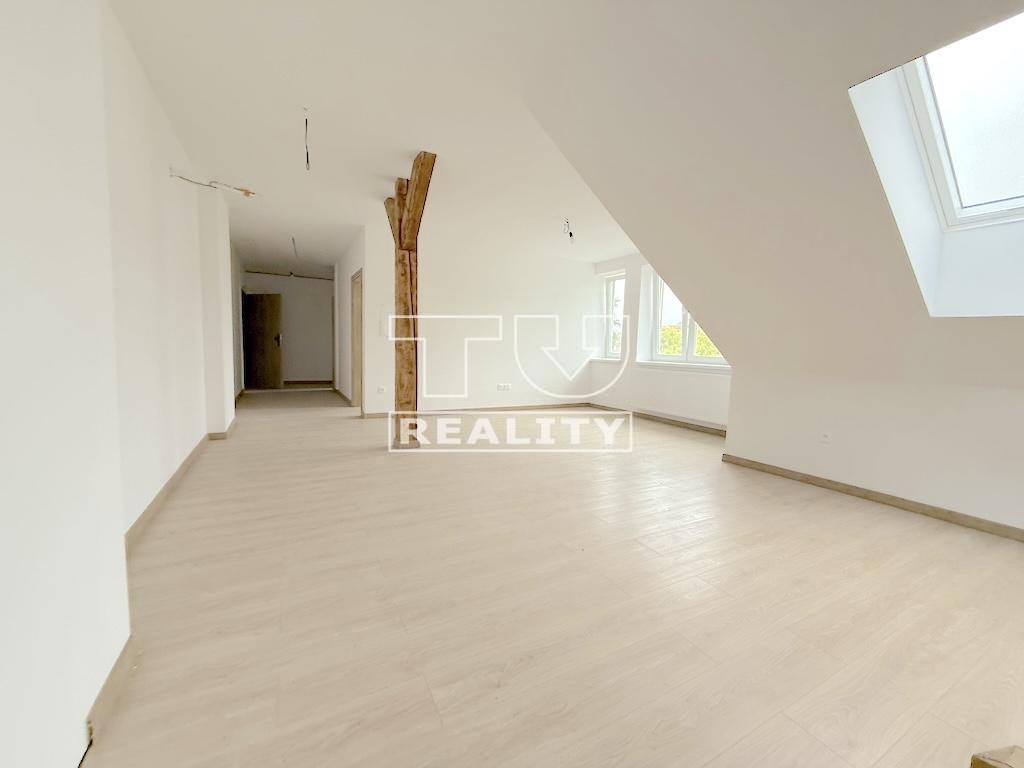 TUreality ponúka na predaj rodinný dom v Lubeli - 3