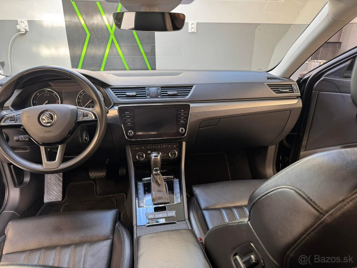 Škoda Superb Combi - 3