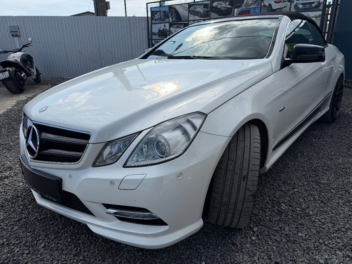 Mercedes-Benz E trieda Kabriolet 350 CDI Blue - 3