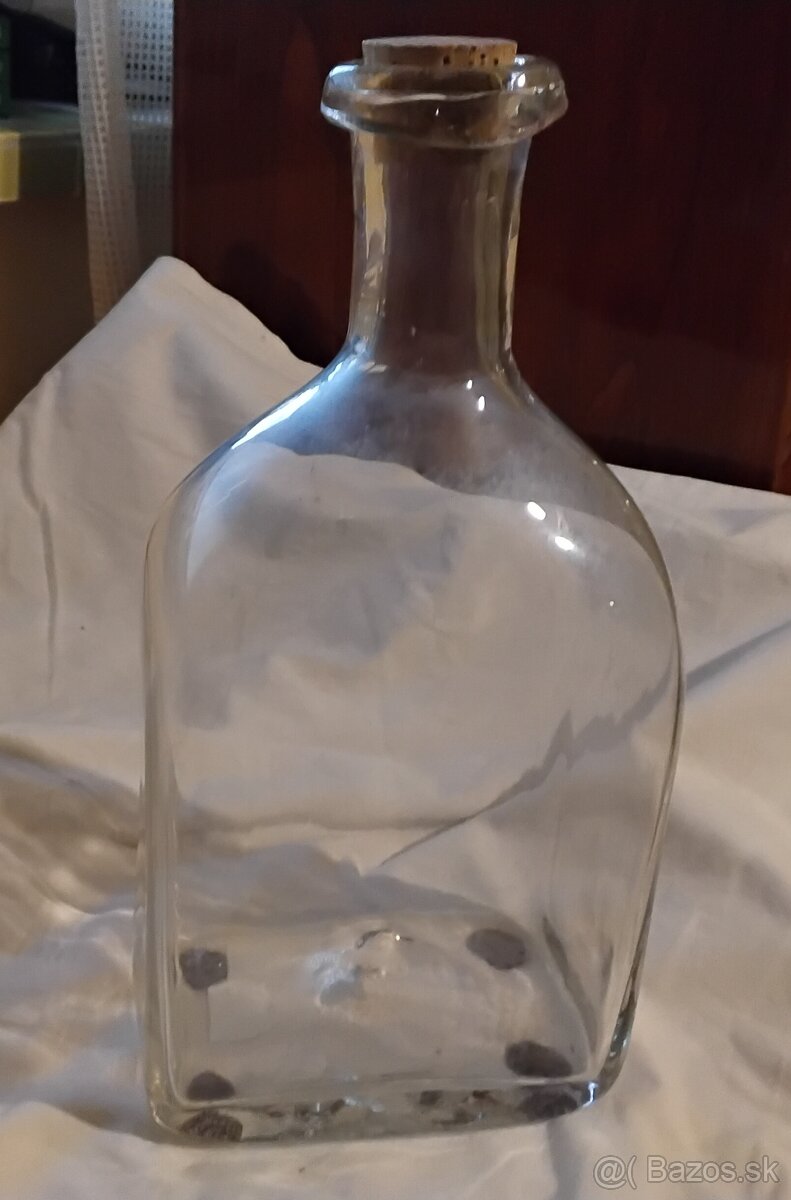 Stare sklenene fukane flase - 3