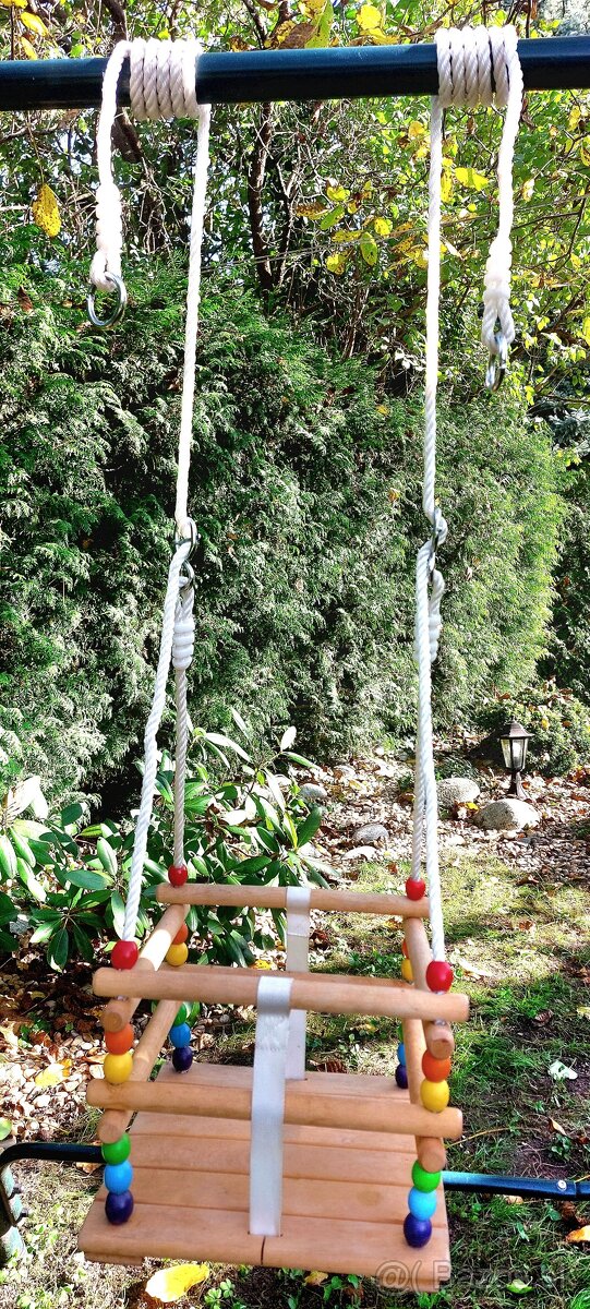 detská drevená hojdačka - 3