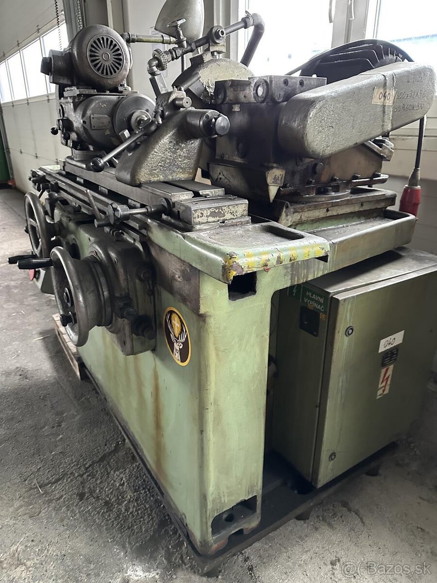 Bruska na kulato TOS 1U (8939) - 3