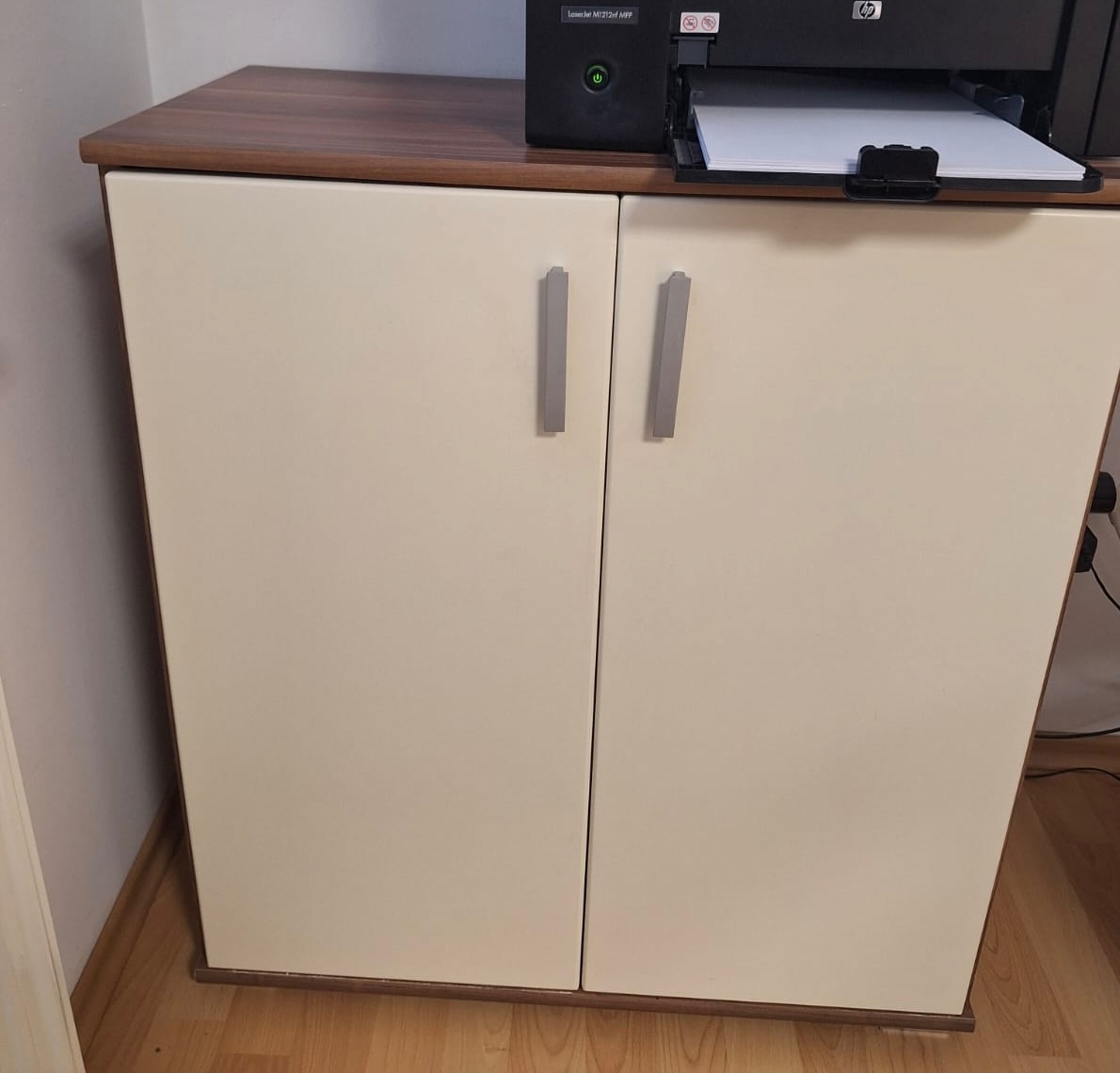 Kancelársky nábytok - 3