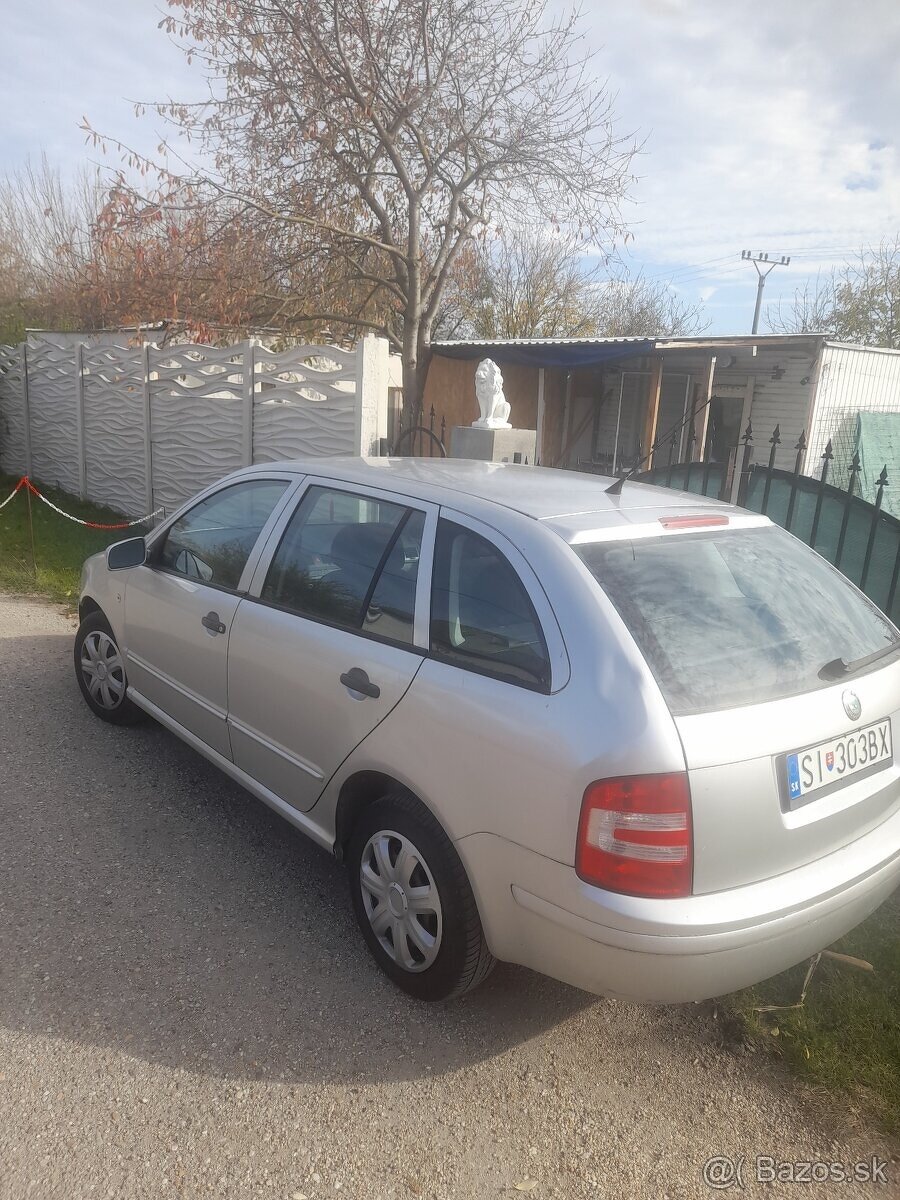 Fabia - 3