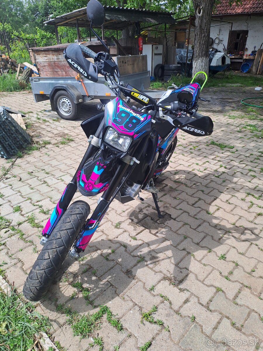 Yamaha wr250x supermoto