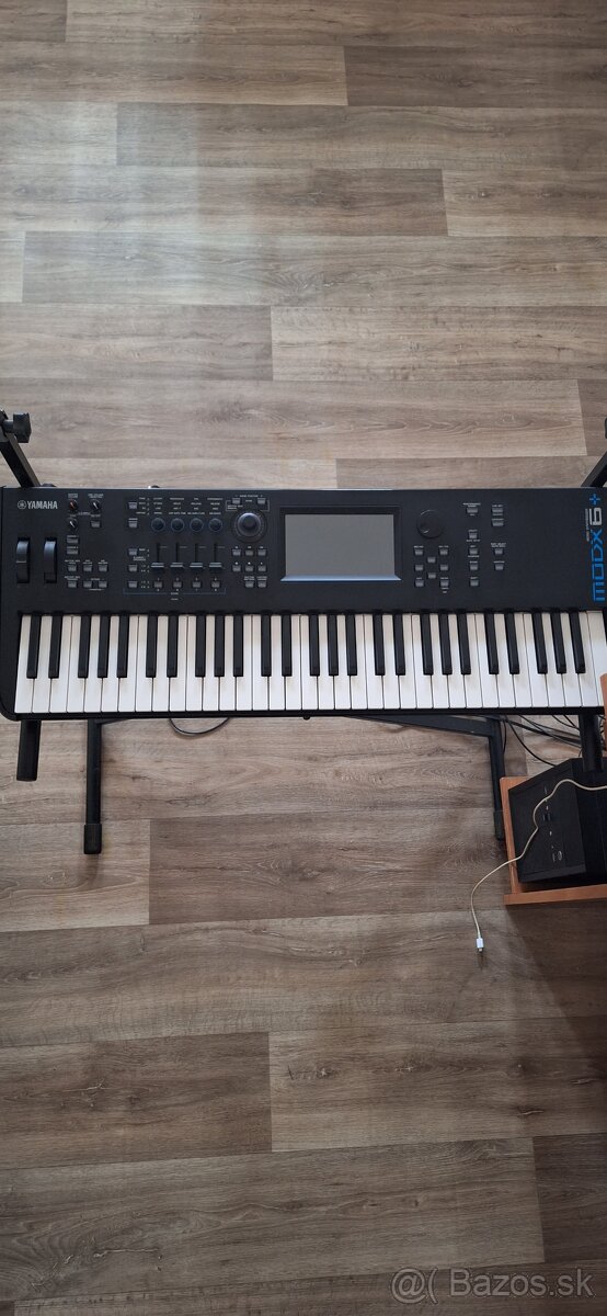 Yamaha Korg TC Helicon - 3