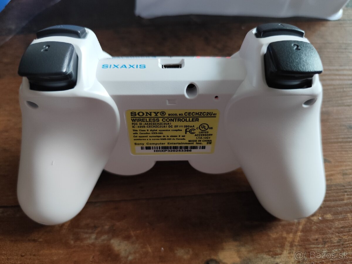 Ovládač PS3 - 3