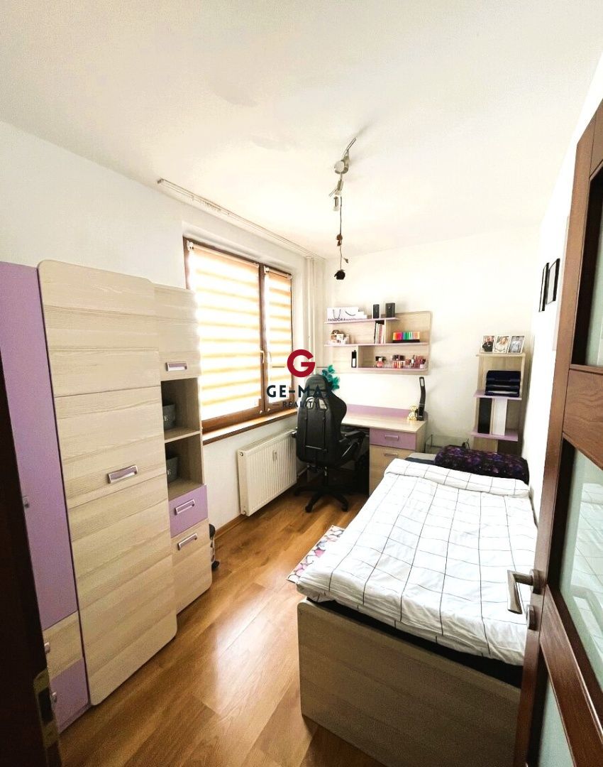 Priestranný 4-izbový byt s lodžiou a zariadením – Švermová, - 3