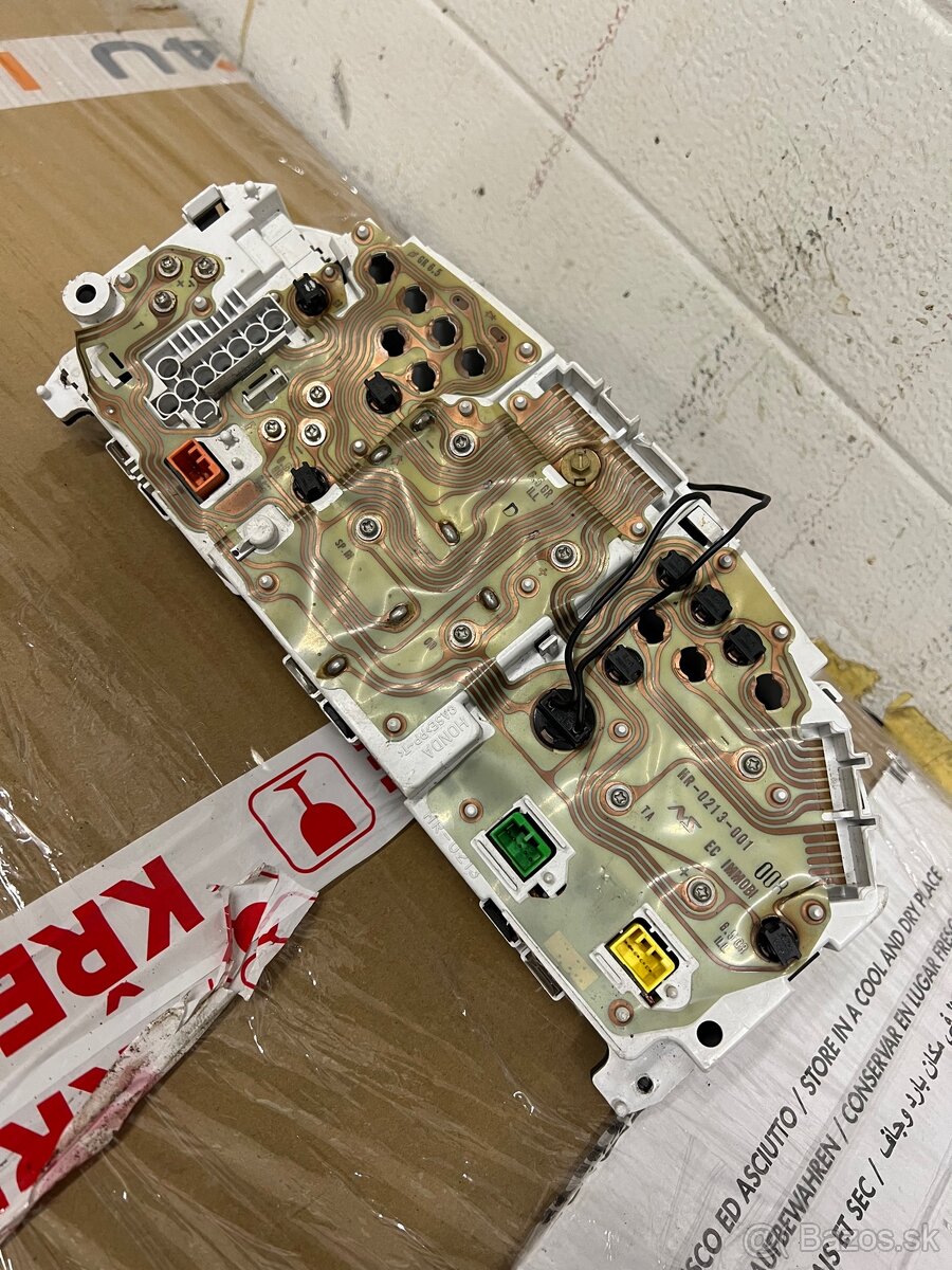 Budíky Honda Civic 6 1.5 vtec ek3 - 3