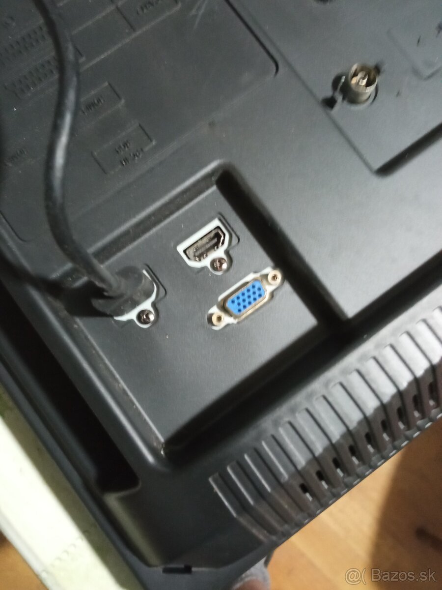 Predám tv Funai - 3