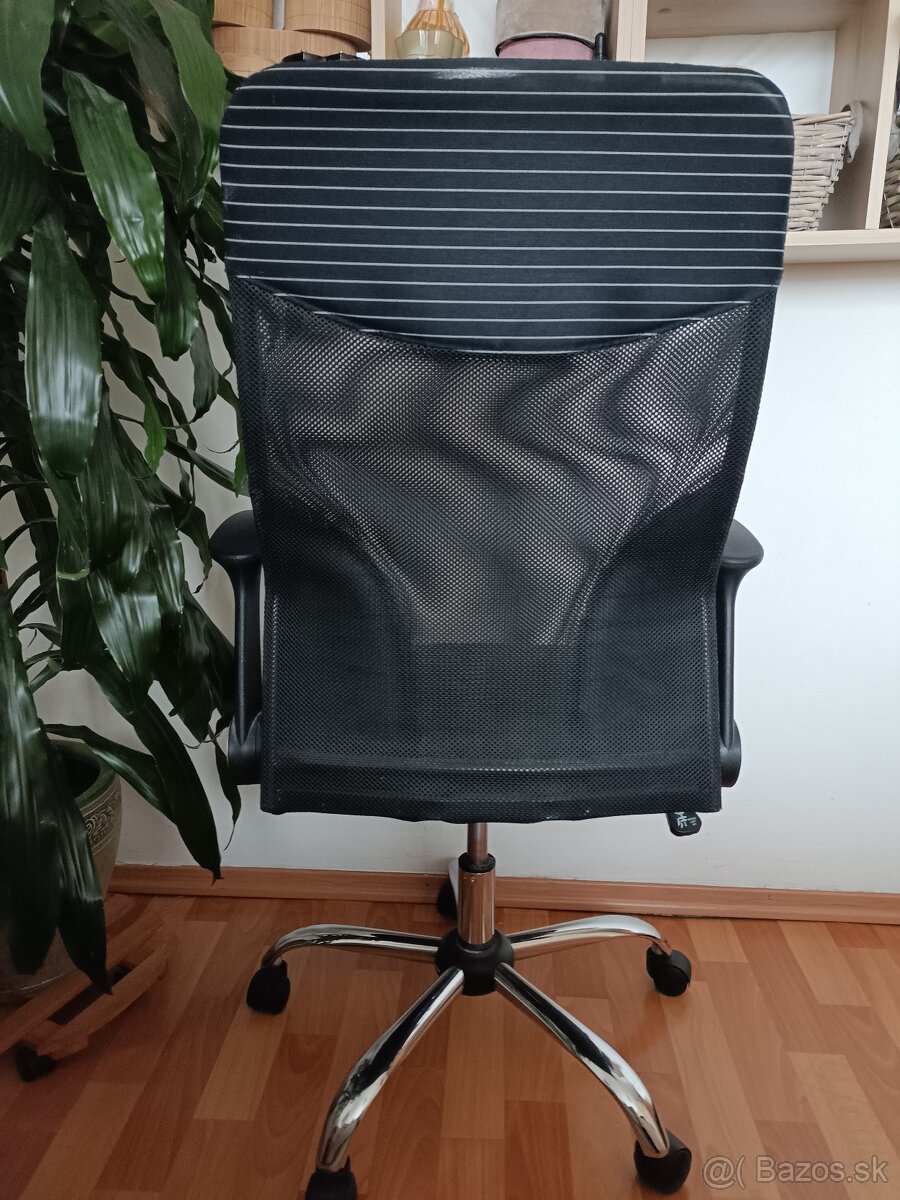 Kancelárska stolička - 3