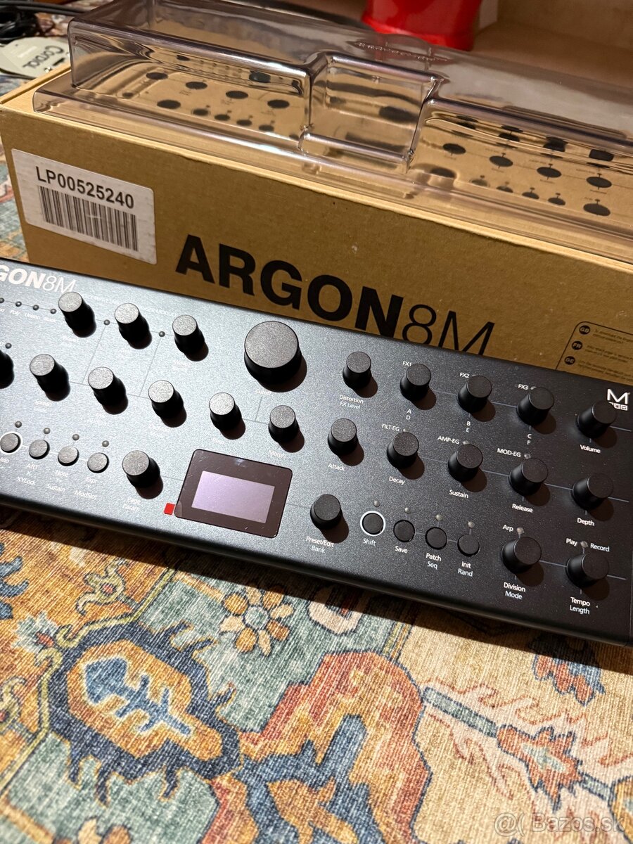 Modal Argon 8M + decksaver - 3