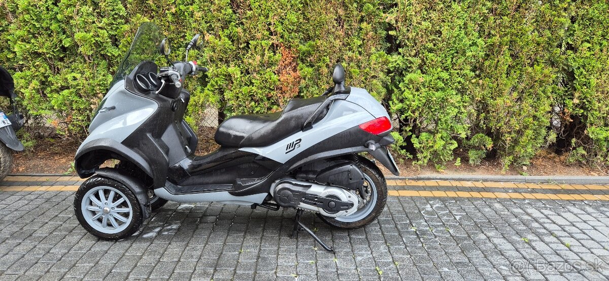 Piaggio Mp3 400 - 3