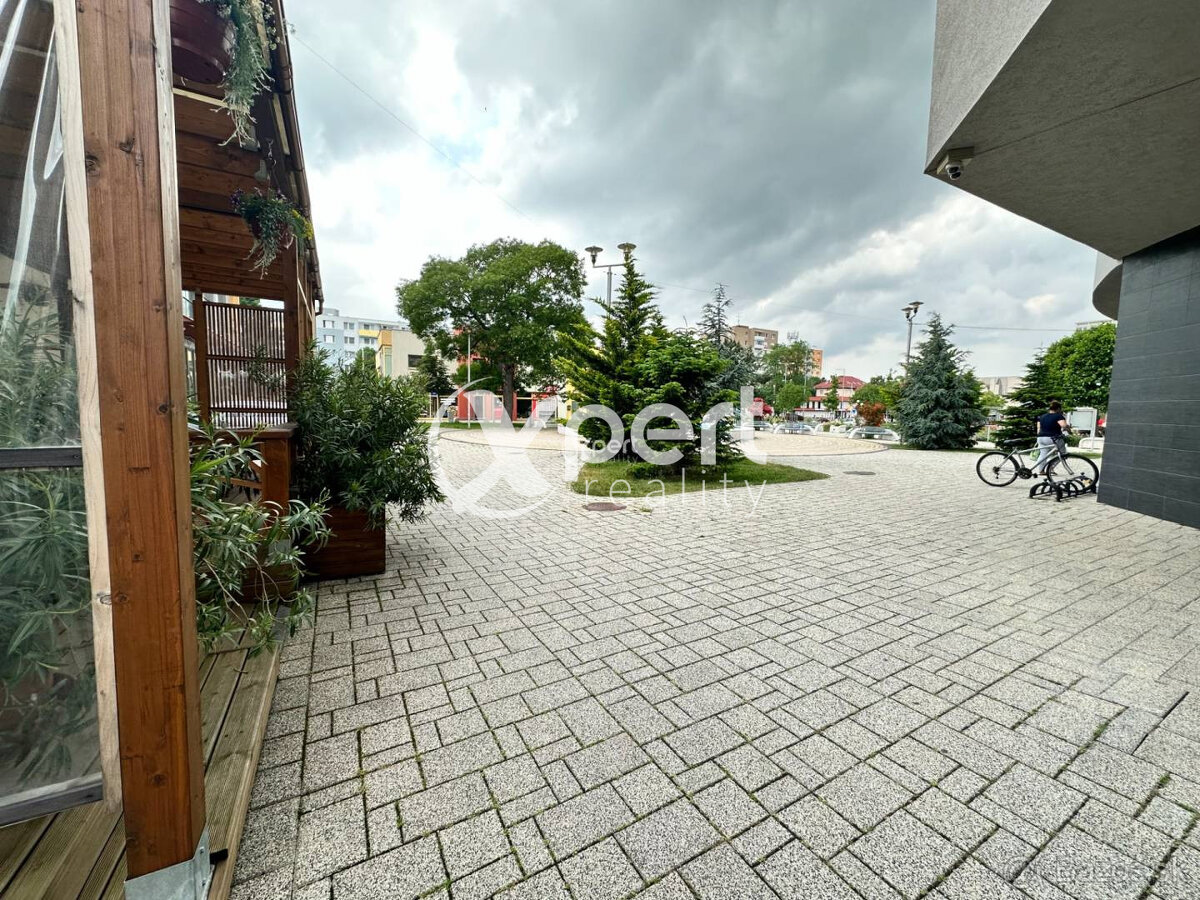 Obchodný priestor priamo v CENTRE na prenájom - 3