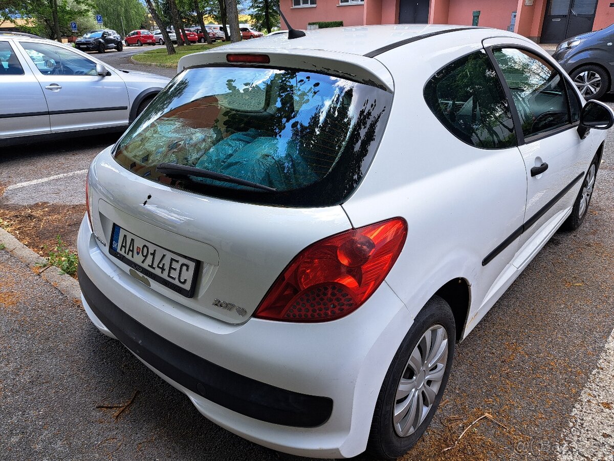 Peugeot 207 - 3
