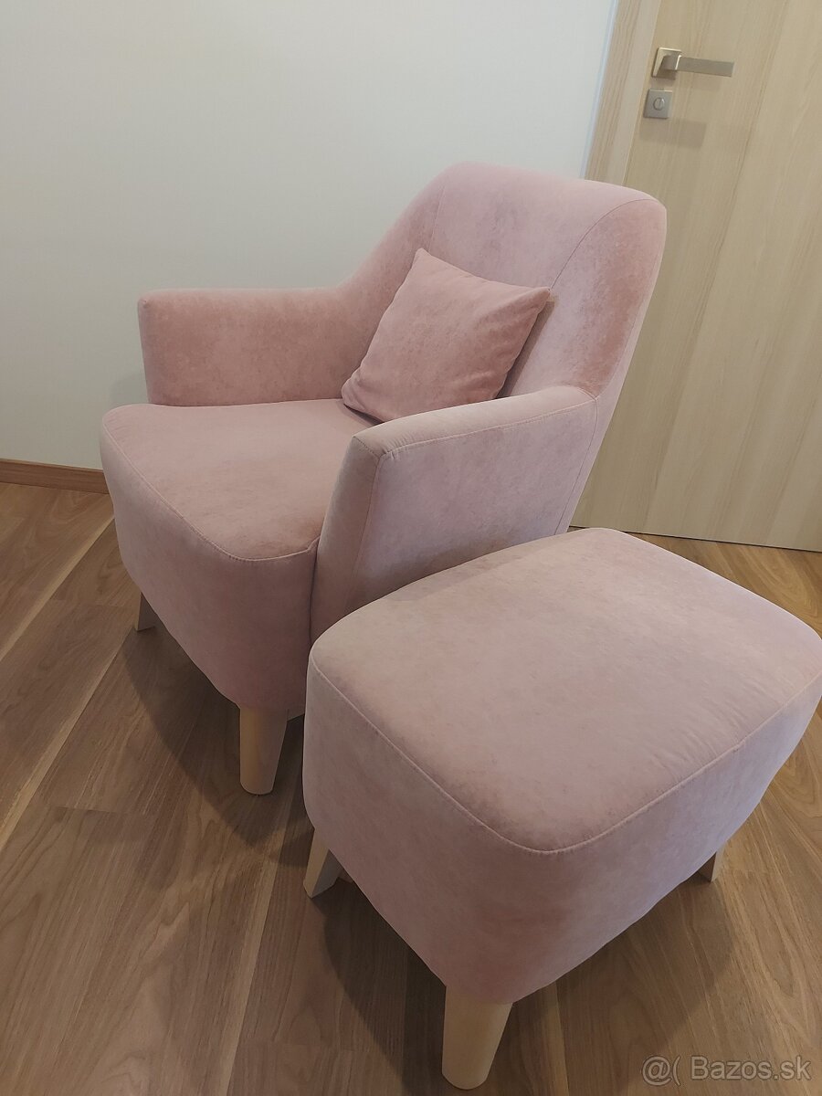 Ružové kreslo - 3