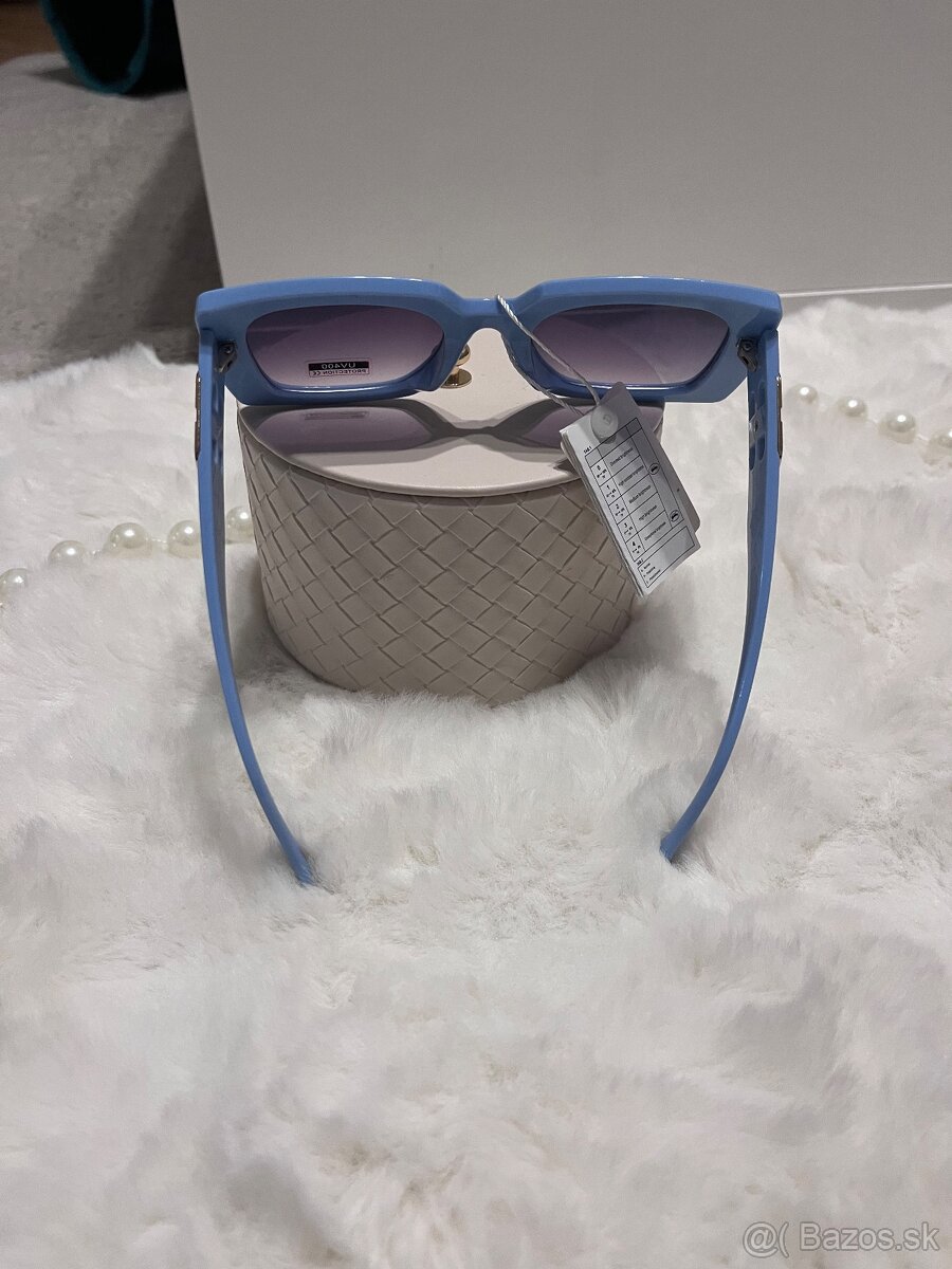 Modré slnečné okuliare - 3