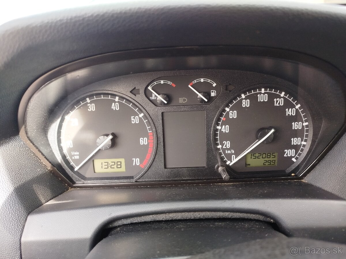 Škoda Fabia 1,4 MPI 44KW - 3