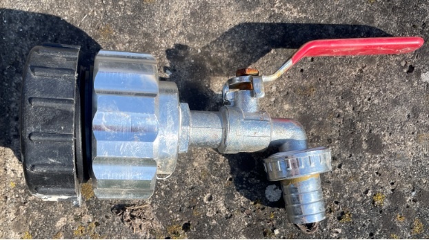 Predám 1000l IBC kontajner - 3