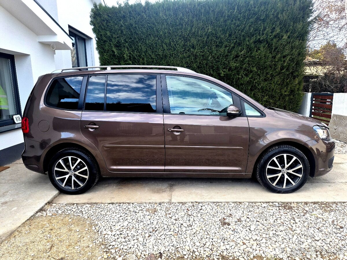 Volkswagen Touran 2.0TDI Highline - 3