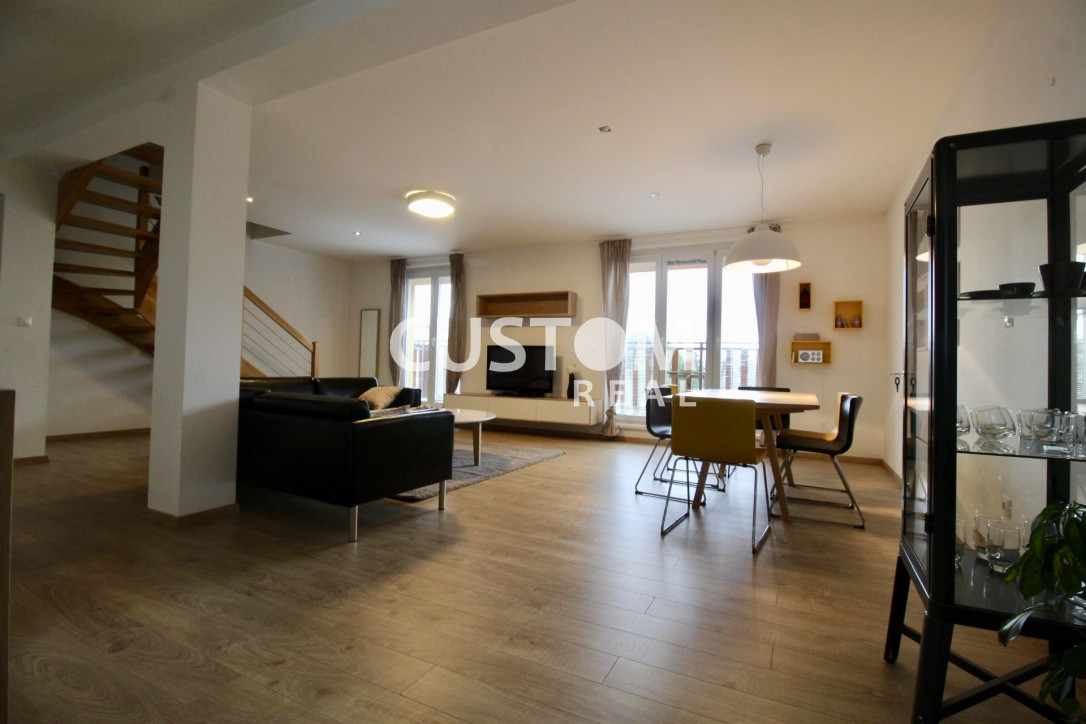 3 - izbový mezonetový byt centrum - 3