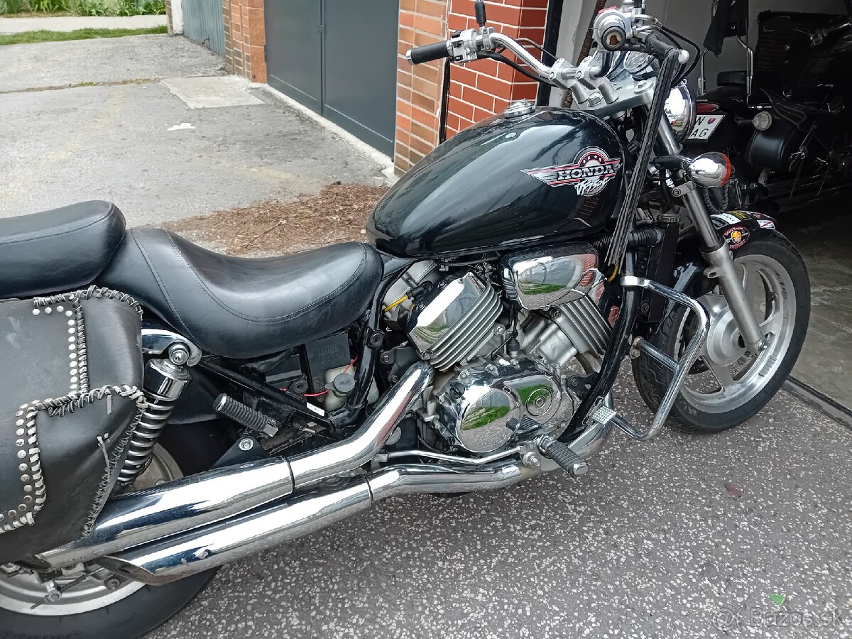 Predám motocykel Magna - 3