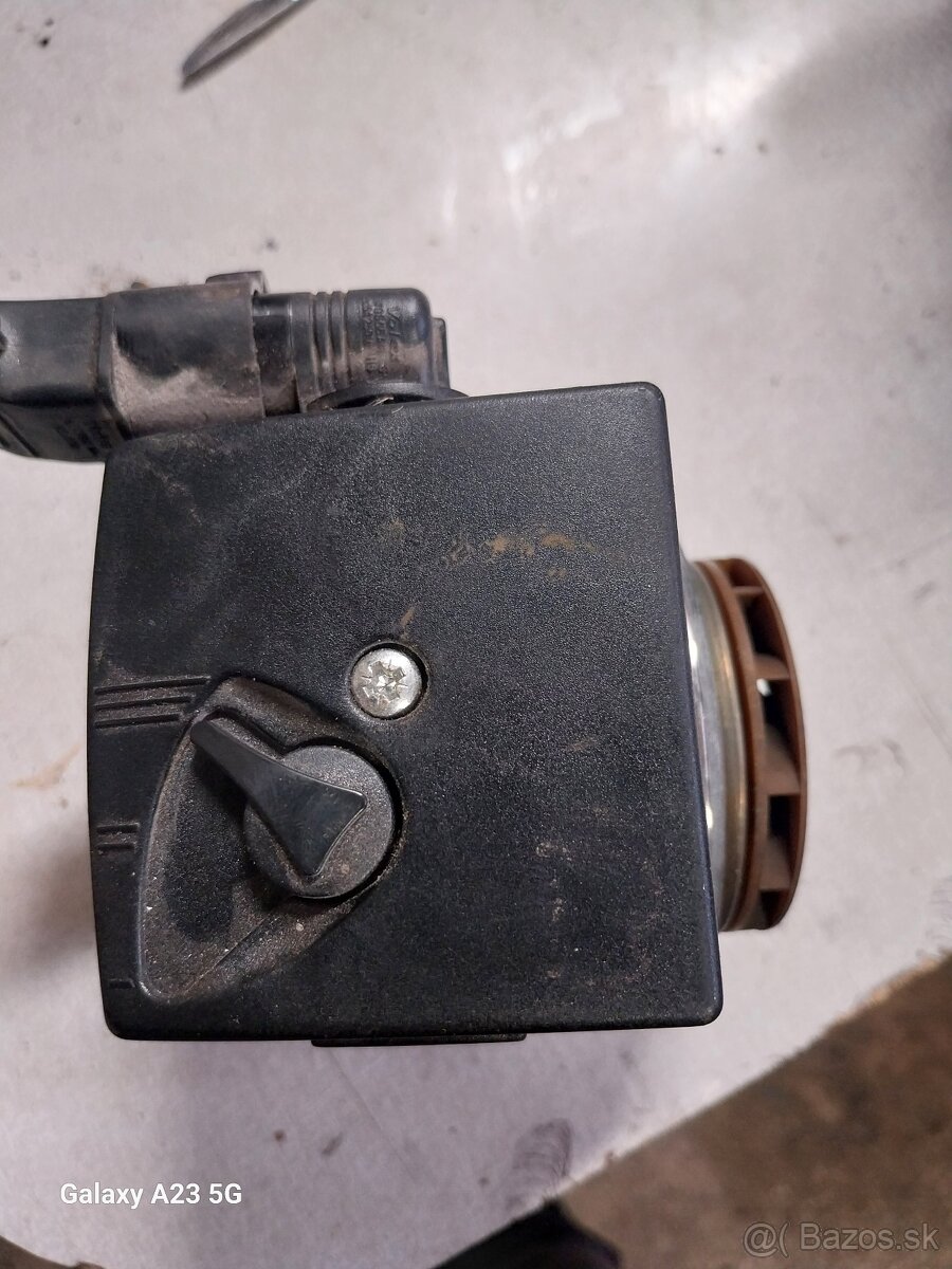 Obehové čerpadlo grunfos - 3