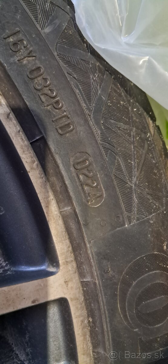 235/45 R17 coninental letne - 3