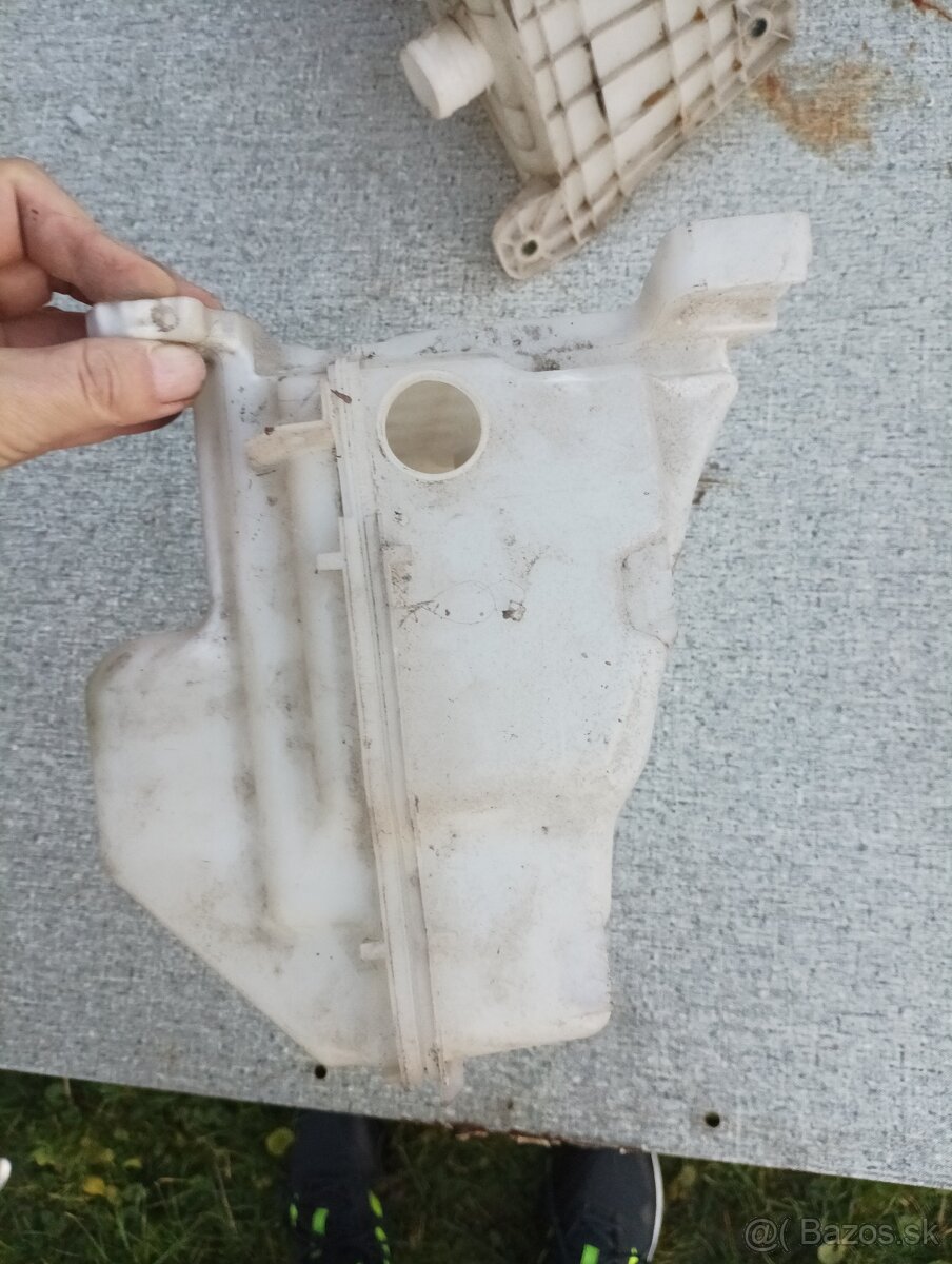 nadobka odstřikovačů fabia 3 - 3