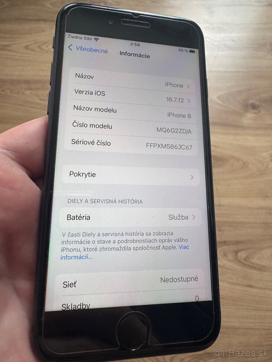 Apple iPhone 8 - 64GB - 3