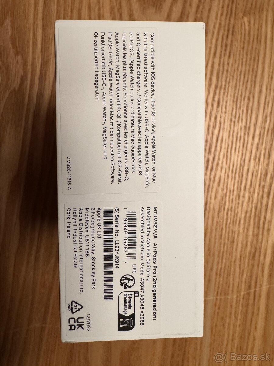 Apple AirPods Pro 2 (USB-C) - komplet príslušenstvo + obal - 3