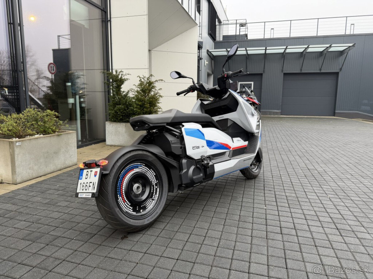 BMW CE 04 - VP skupiny B - 3