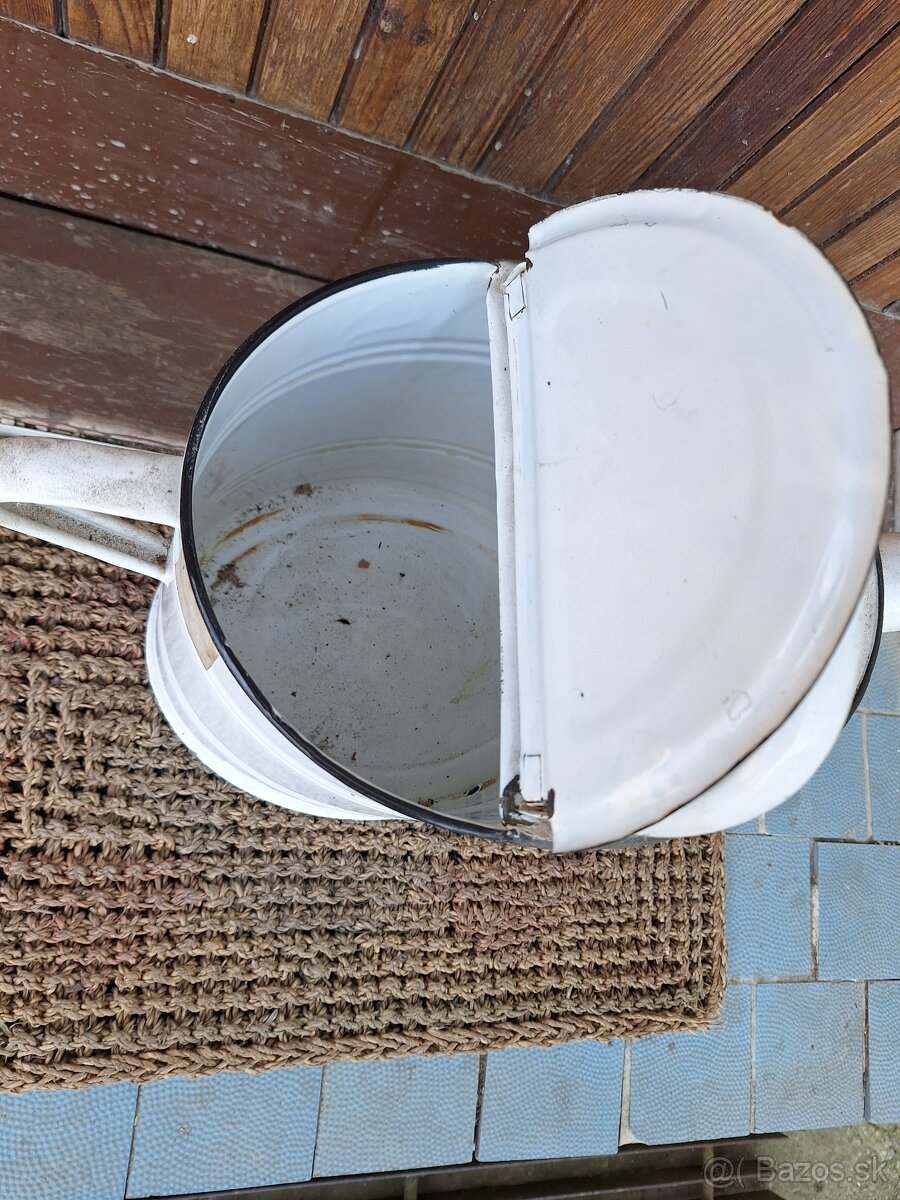 Smaltovaná krhla - 3