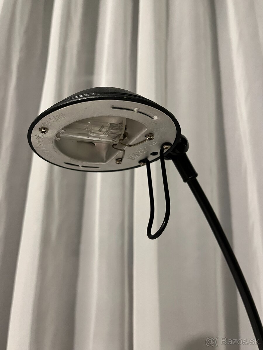 Čierna lampa na stôl - 3