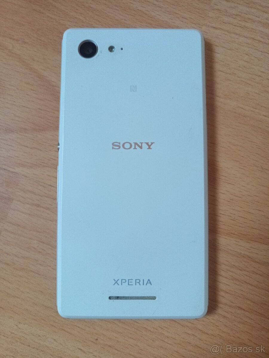 Sony Xperia E3 - 3