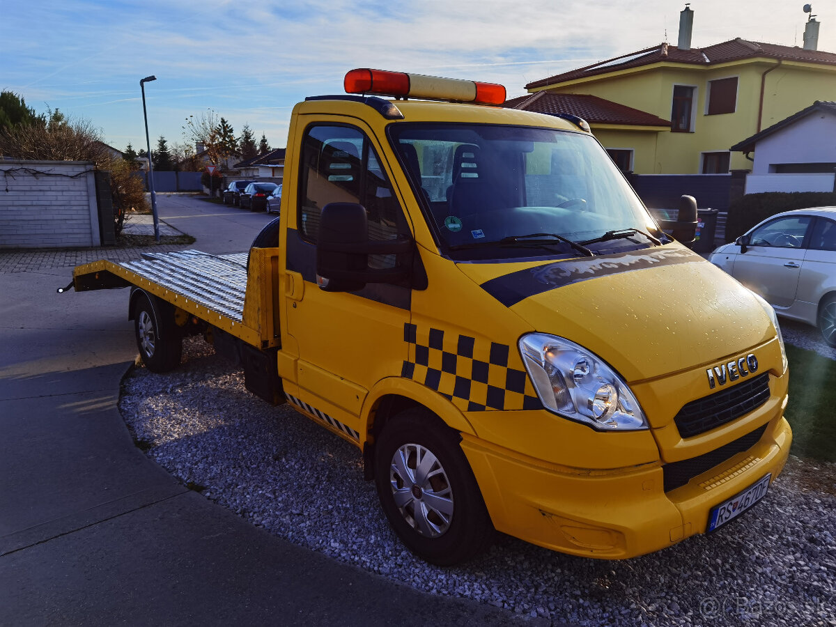 Iveco Daily odtahovka - 3