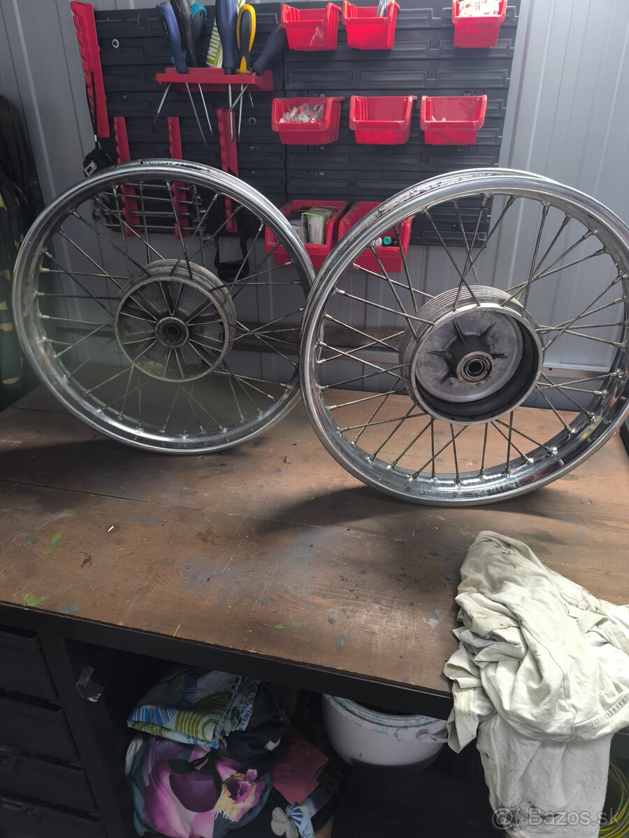 Kolesá - 3