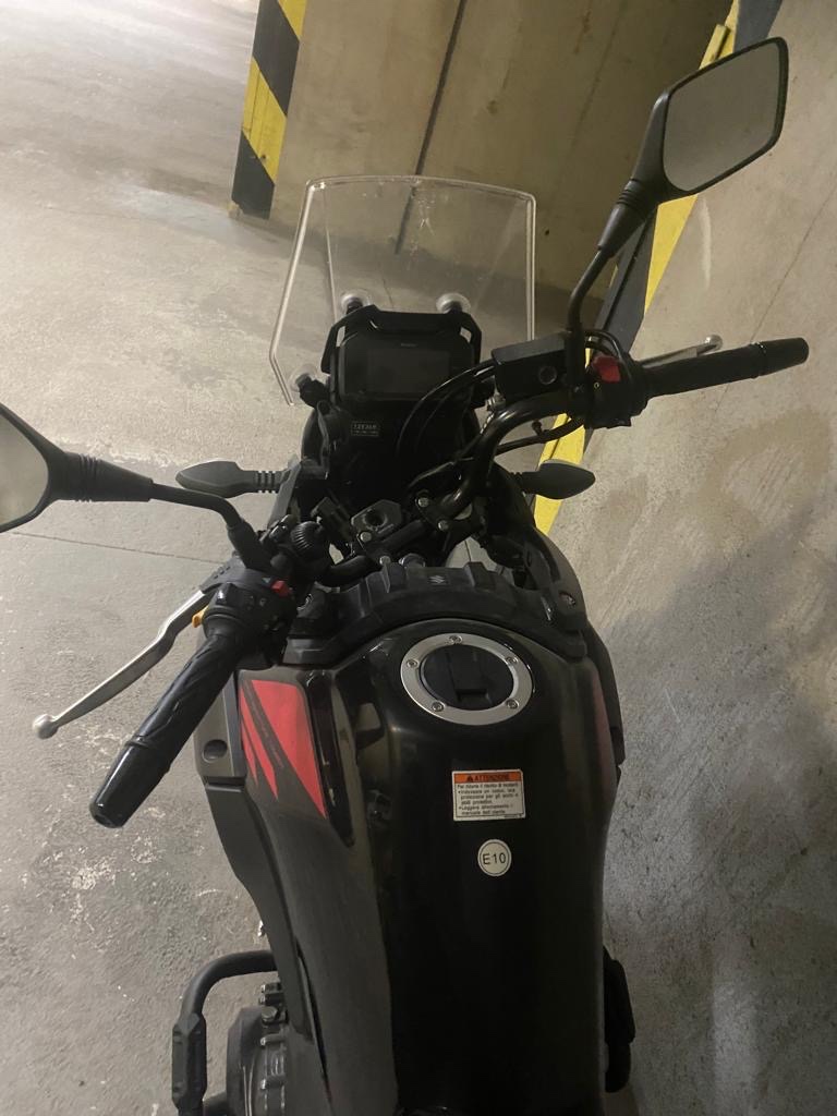 Suzuki VStrom 250 - 3